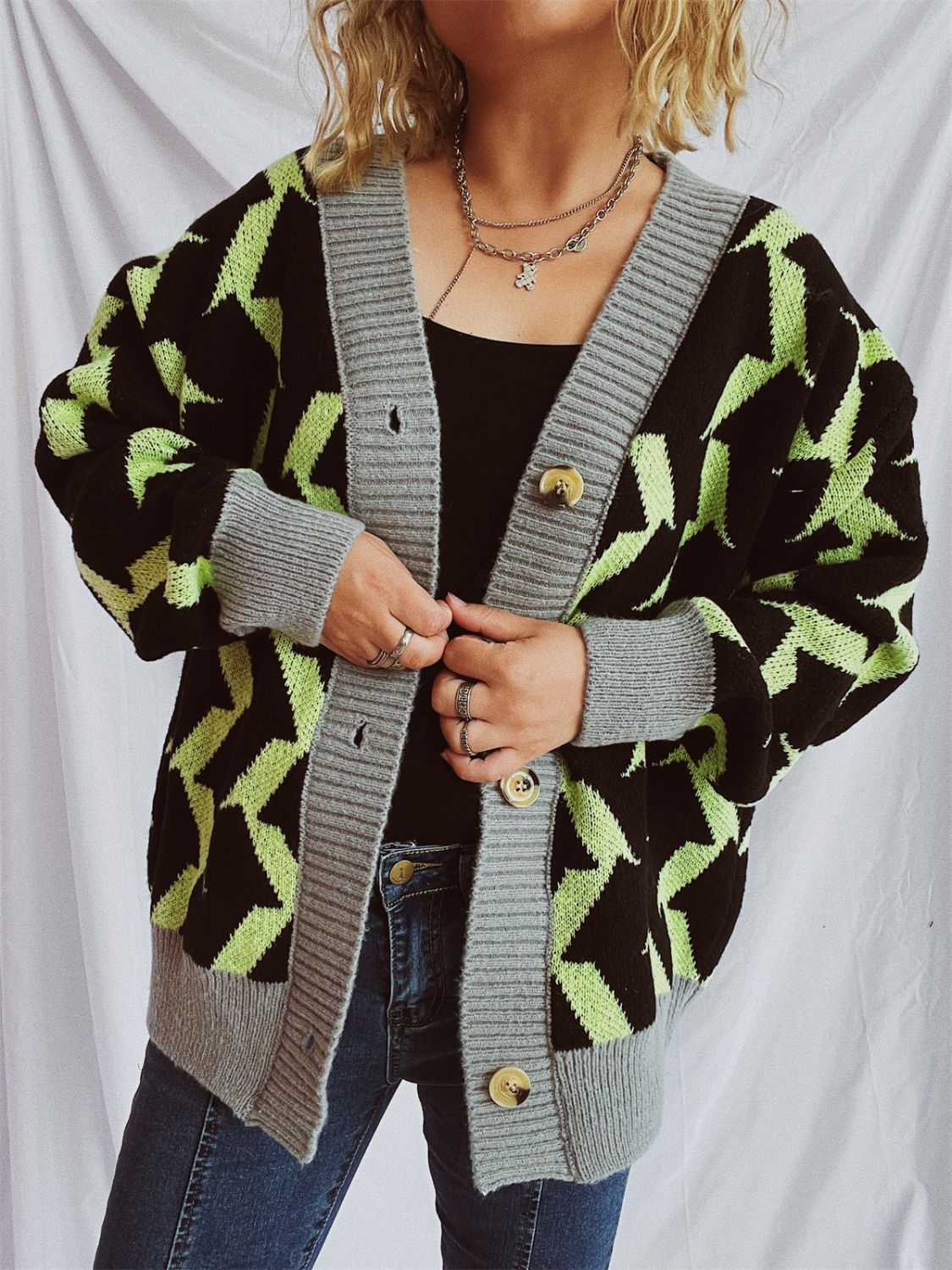 Contrast Trim Geometric V-Neck Long Sleeve Cardigan